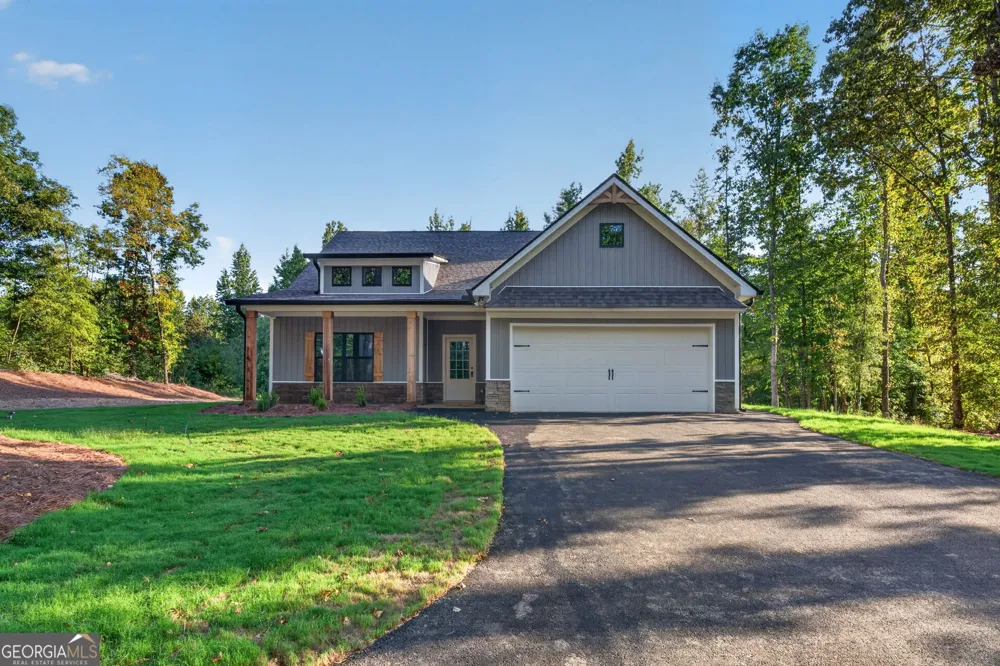 457 Relay RD Silver Creek, GA 30173