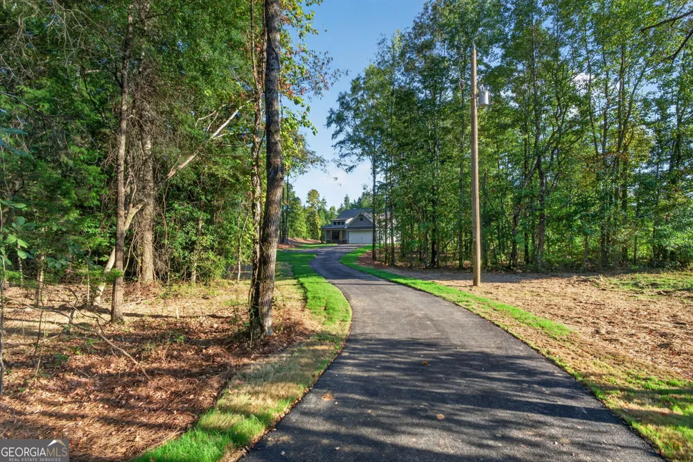 457 Relay RD Silver Creek, GA 30173
