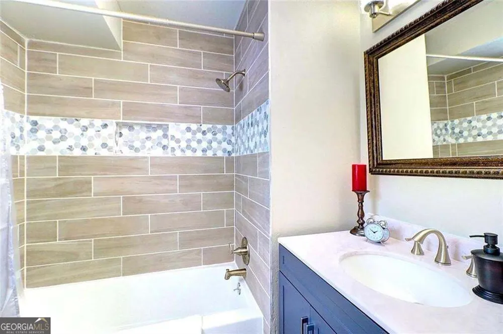 213 High Creek DR Roswell, GA 30076