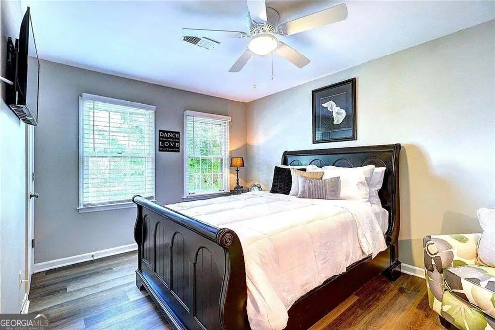 213 High Creek DR Roswell, GA 30076