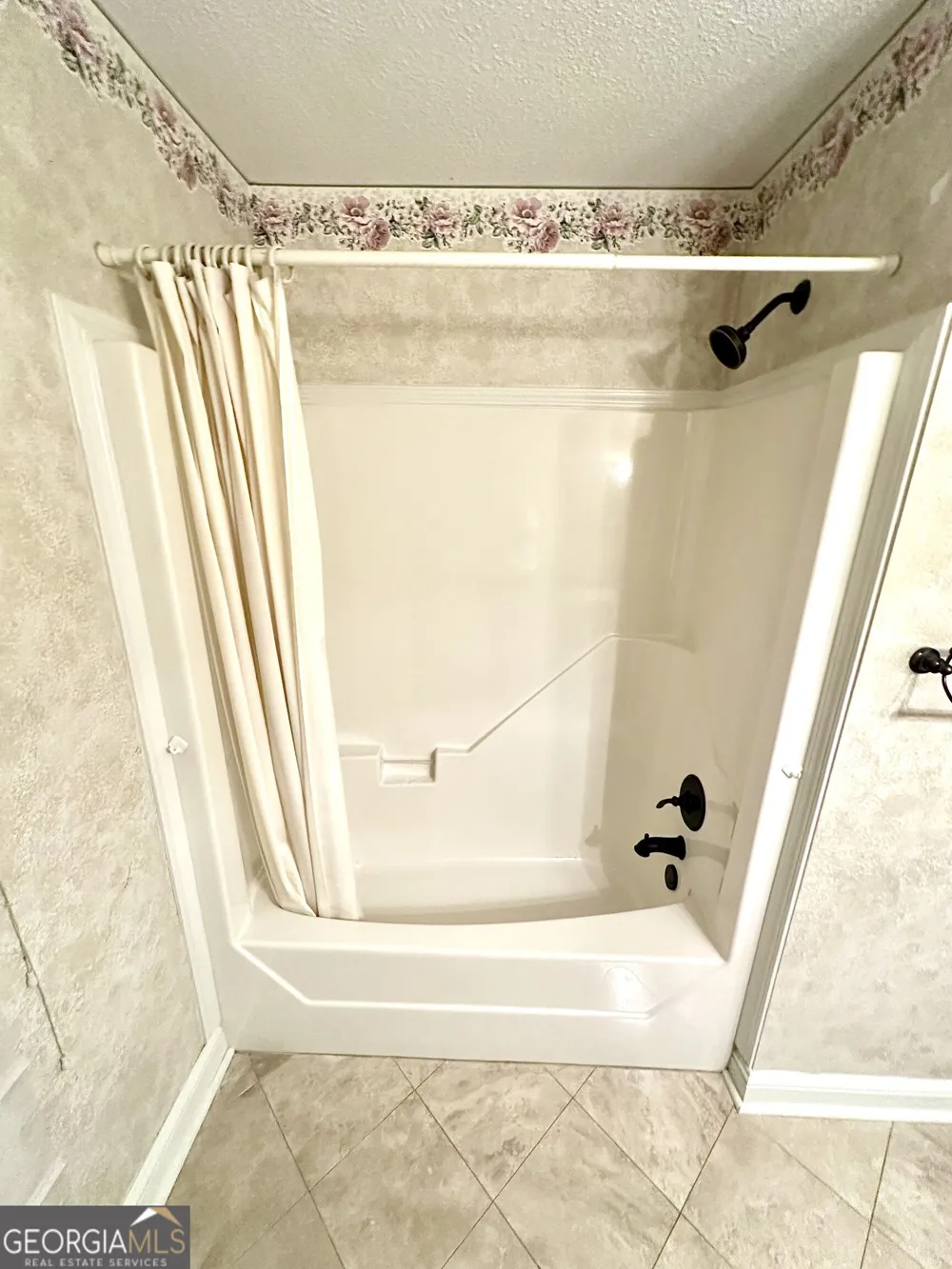 439 Abbington LN Douglasville, GA 30134