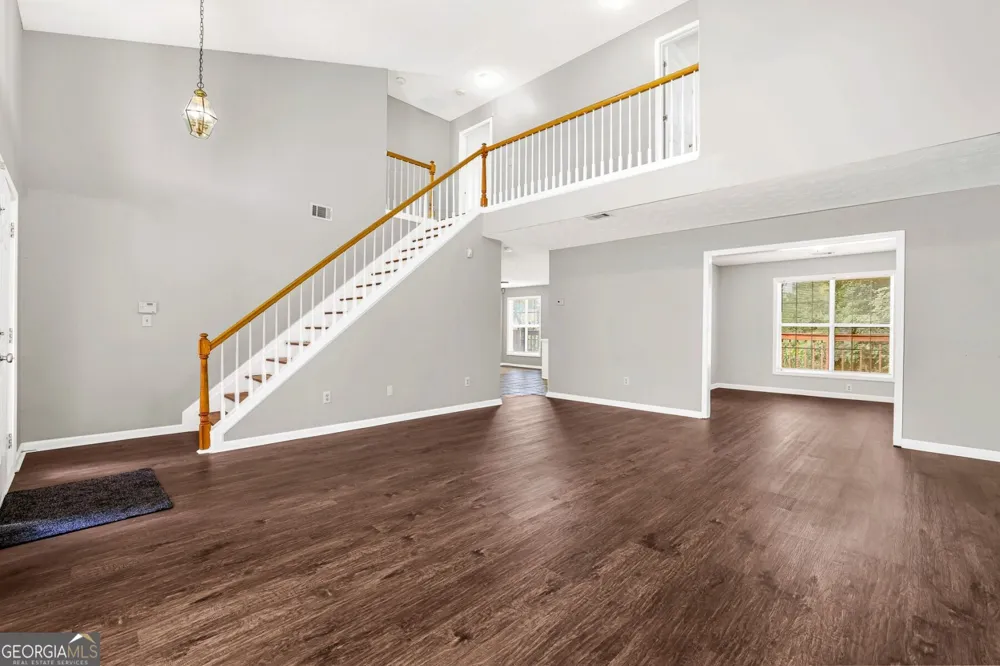 690 Burnham RDG Lawrenceville, GA 30046
