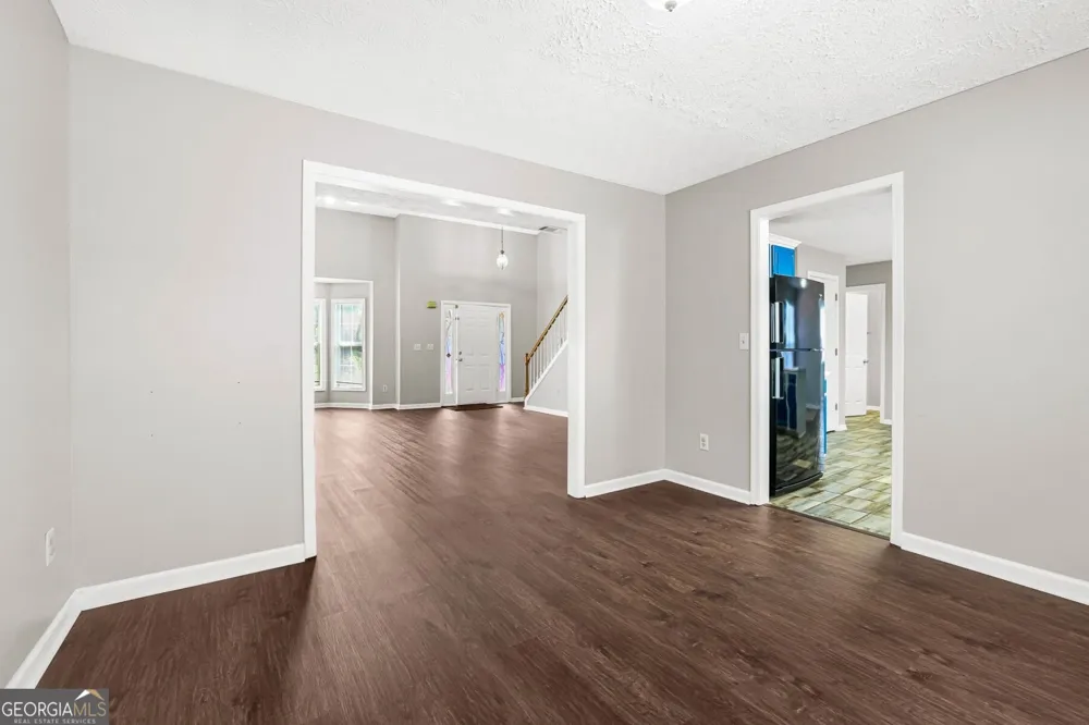690 Burnham RDG Lawrenceville, GA 30046