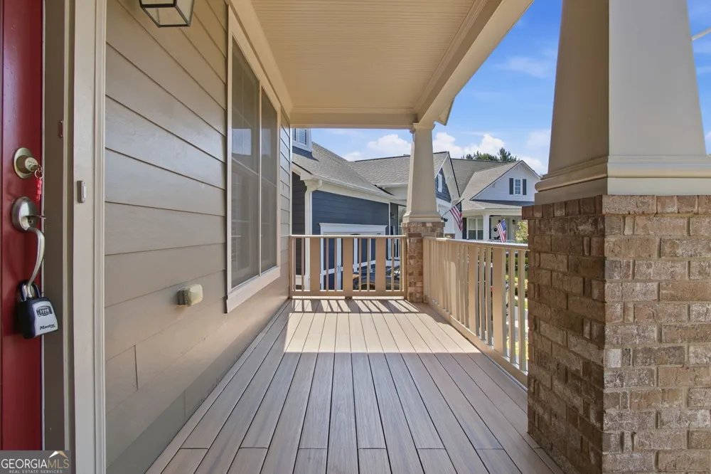 125 Chestnut DR Canton, GA 30114
