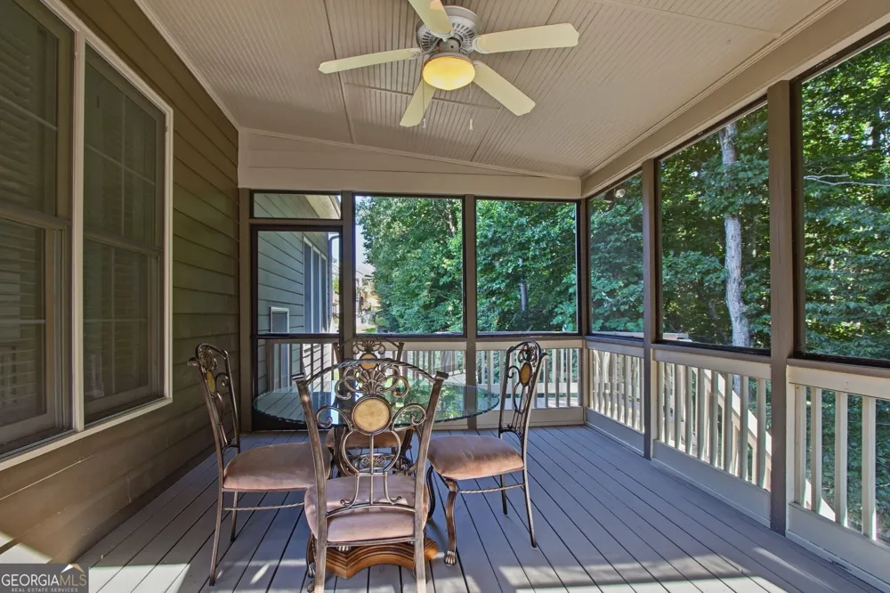 125 Chestnut DR Canton, GA 30114