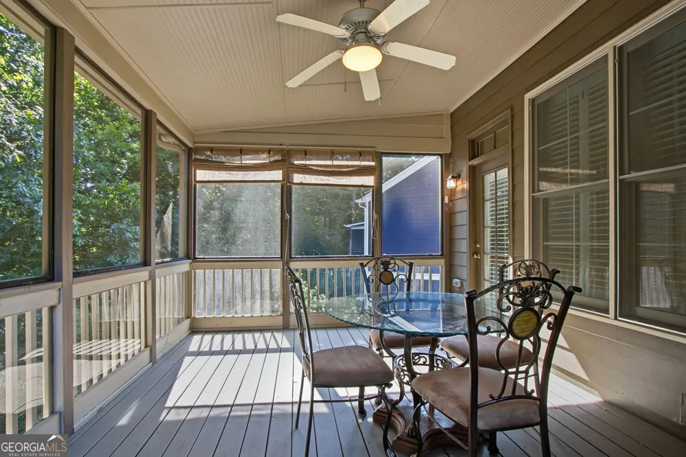 125 Chestnut DR Canton, GA 30114