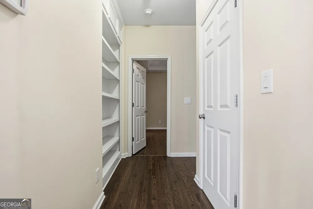 125 Chestnut DR Canton, GA 30114