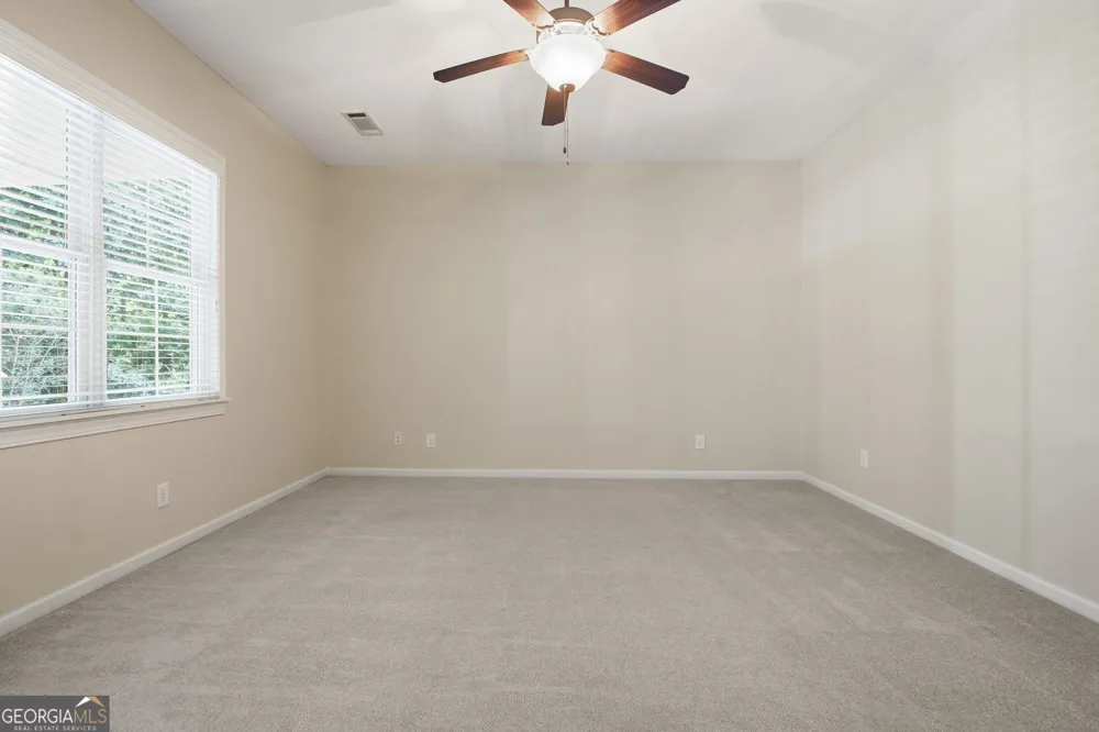 125 Chestnut DR Canton, GA 30114