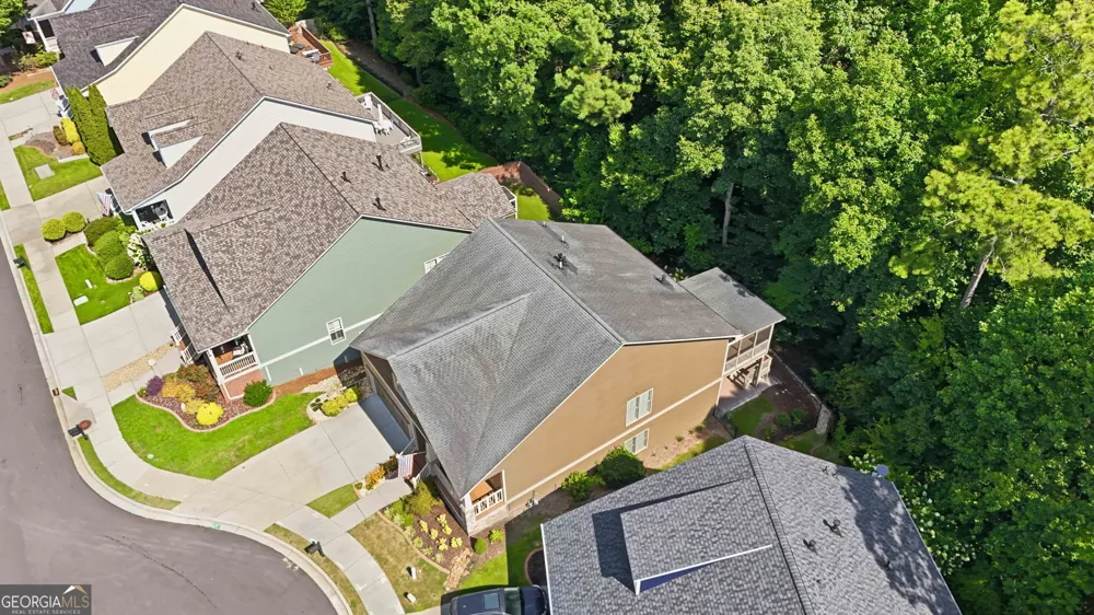 125 Chestnut DR Canton, GA 30114
