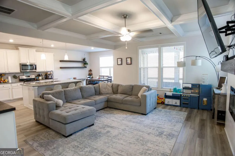 5329 Fox Hill LN Oakwood, GA 30566