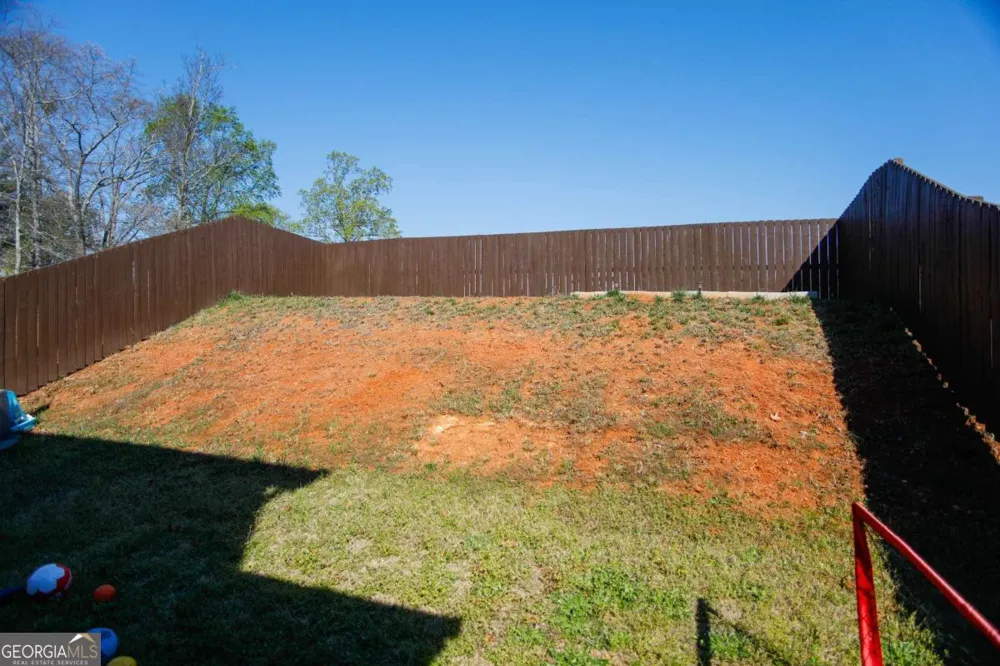 5329 Fox Hill LN Oakwood, GA 30566