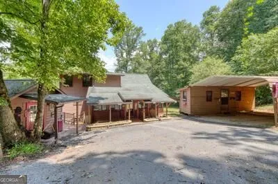 7429 Cassie LN Hiawassee, GA 30546