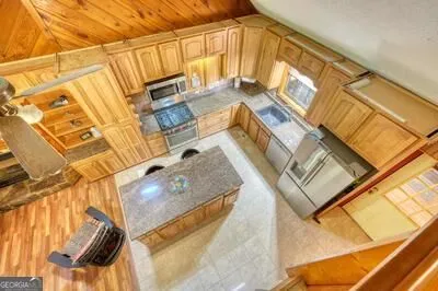 7429 Cassie LN Hiawassee, GA 30546