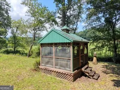 7429 Cassie LN Hiawassee, GA 30546