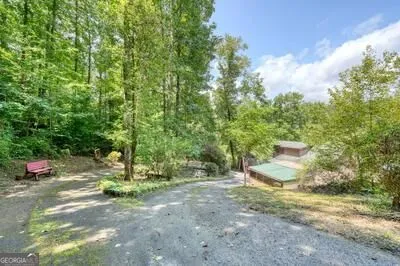 7429 Cassie LN Hiawassee, GA 30546