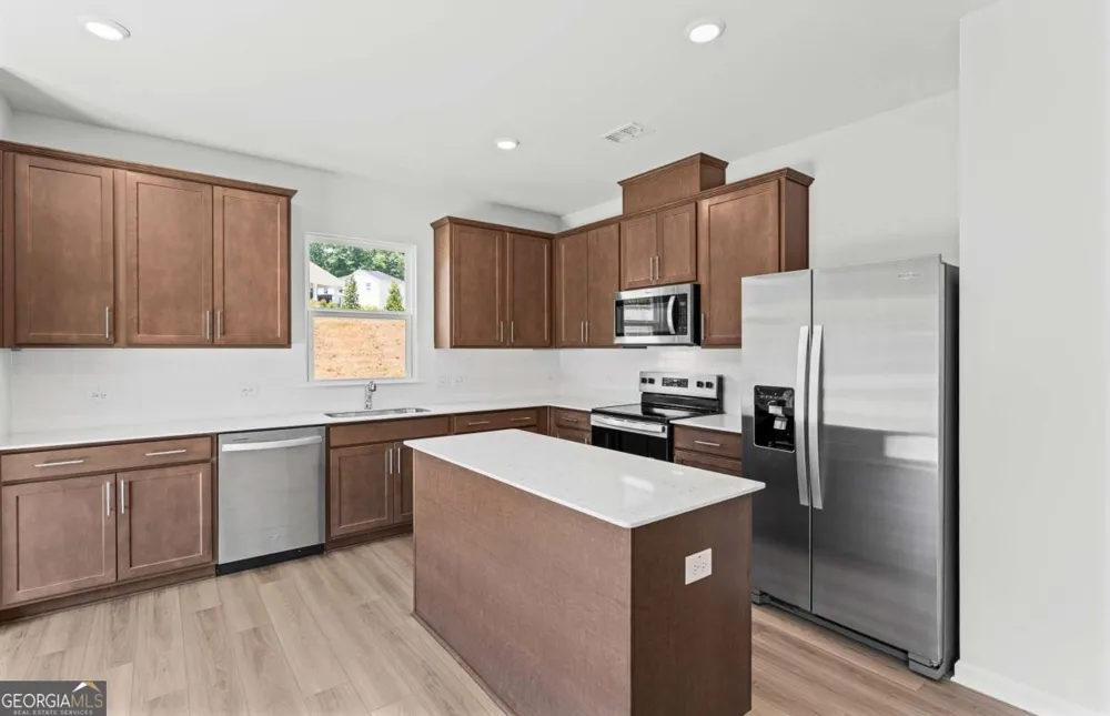 2918 Salinger WAY Gainesville, GA 30507