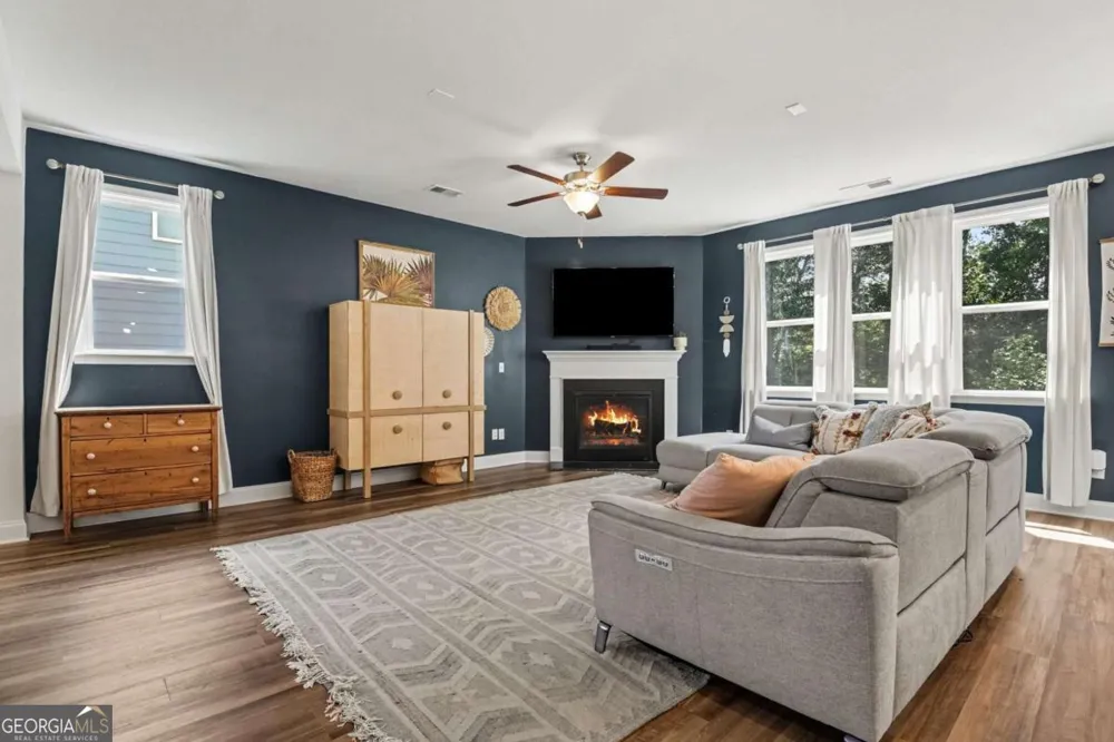 3380 Fall Branch LN Buford, GA 30519
