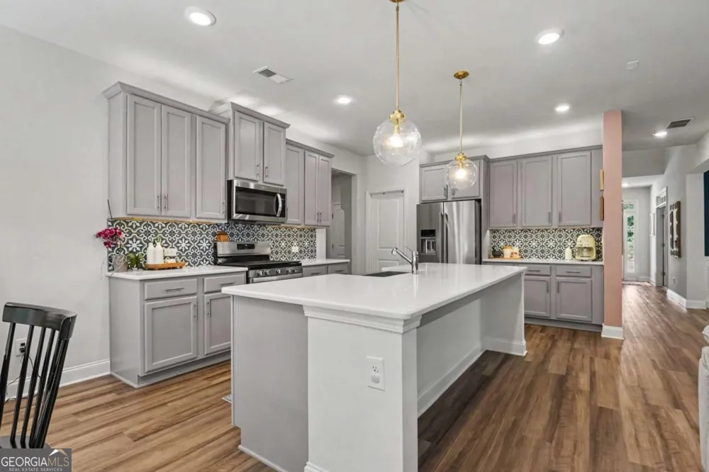 3380 Fall Branch LN Buford, GA 30519