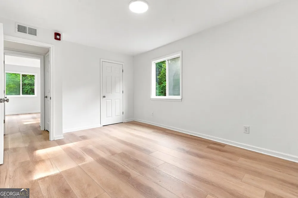 5095 Roswell RD Sandy Springs, GA 30342