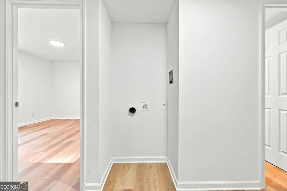 5095 Roswell RD Sandy Springs, GA 30342