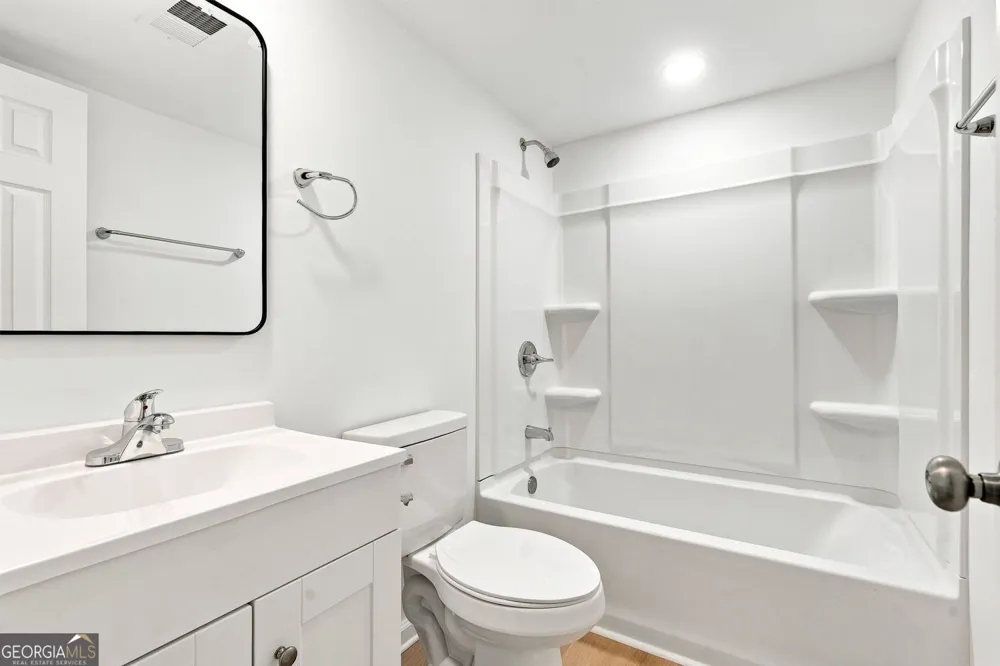 5095 Roswell RD Sandy Springs, GA 30342