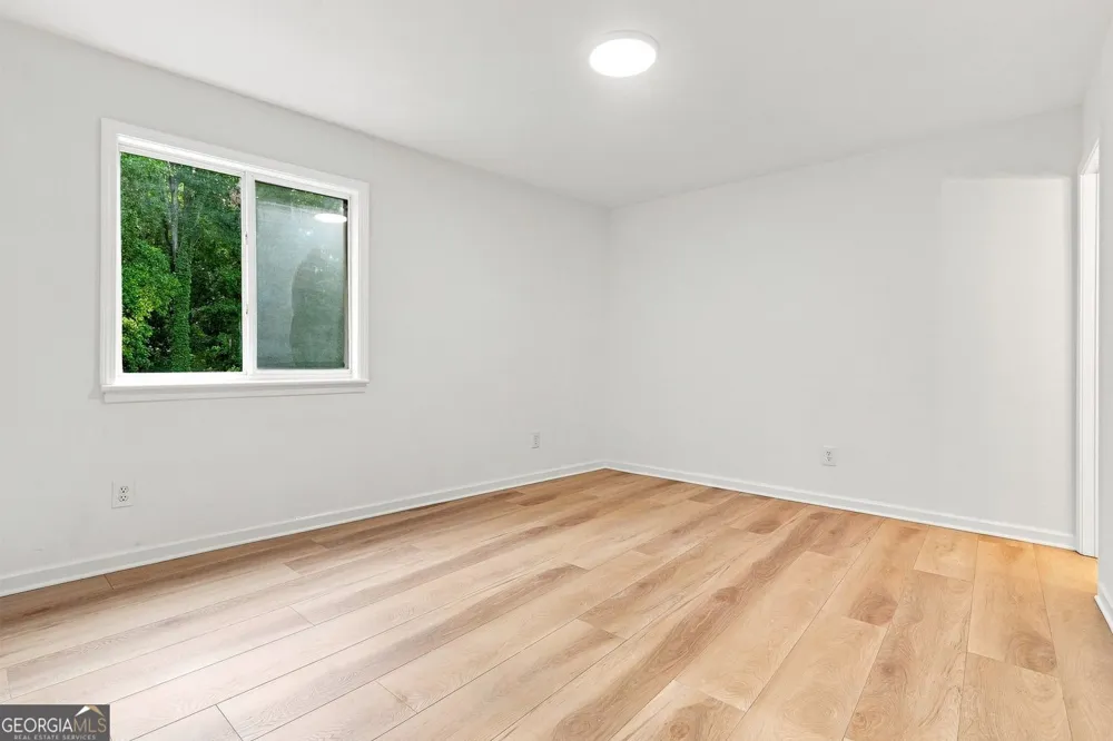 5095 Roswell RD Sandy Springs, GA 30342