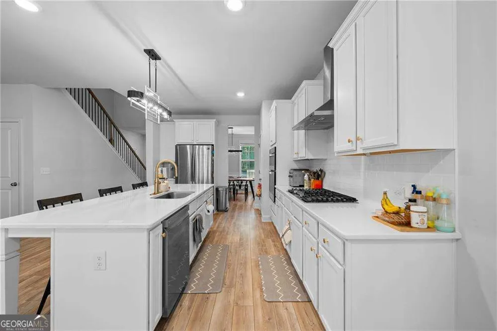 3596 Creek HOLW Buford, GA 30519