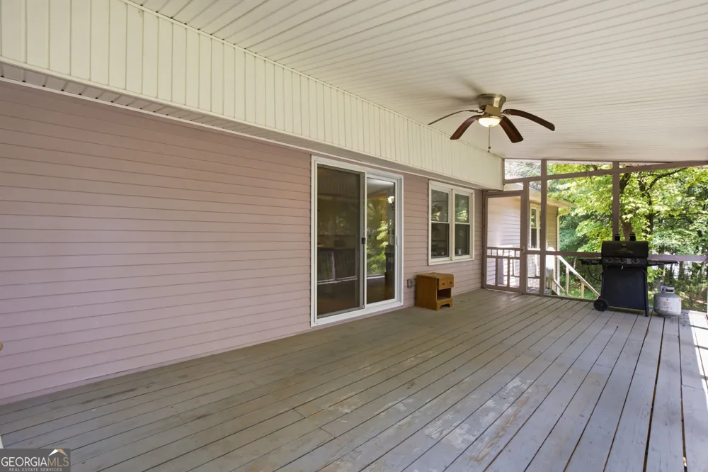 252 Shiloh Hills DR NW Kennesaw, GA 30144