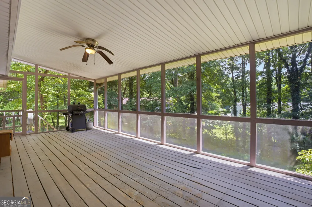 252 Shiloh Hills DR NW Kennesaw, GA 30144