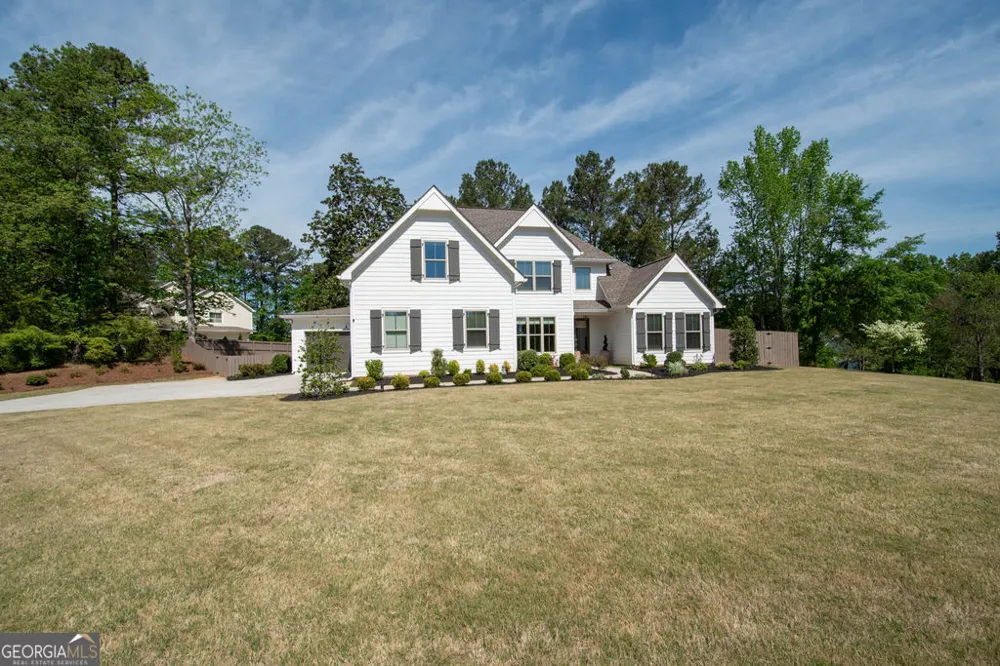 110 Beresford RD Tyrone, GA 30290