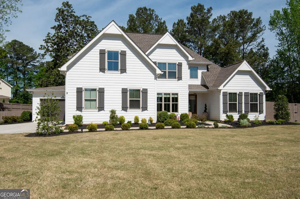 110 Beresford RD Tyrone, GA 30290