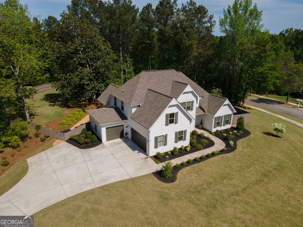 110 Beresford RD Tyrone, GA 30290