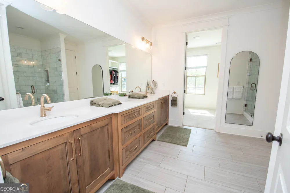 110 Beresford RD Tyrone, GA 30290