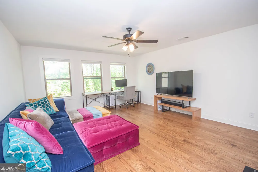 110 Beresford RD Tyrone, GA 30290