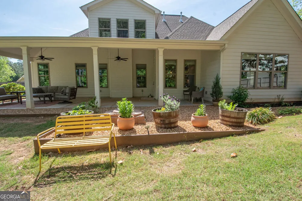 110 Beresford RD Tyrone, GA 30290