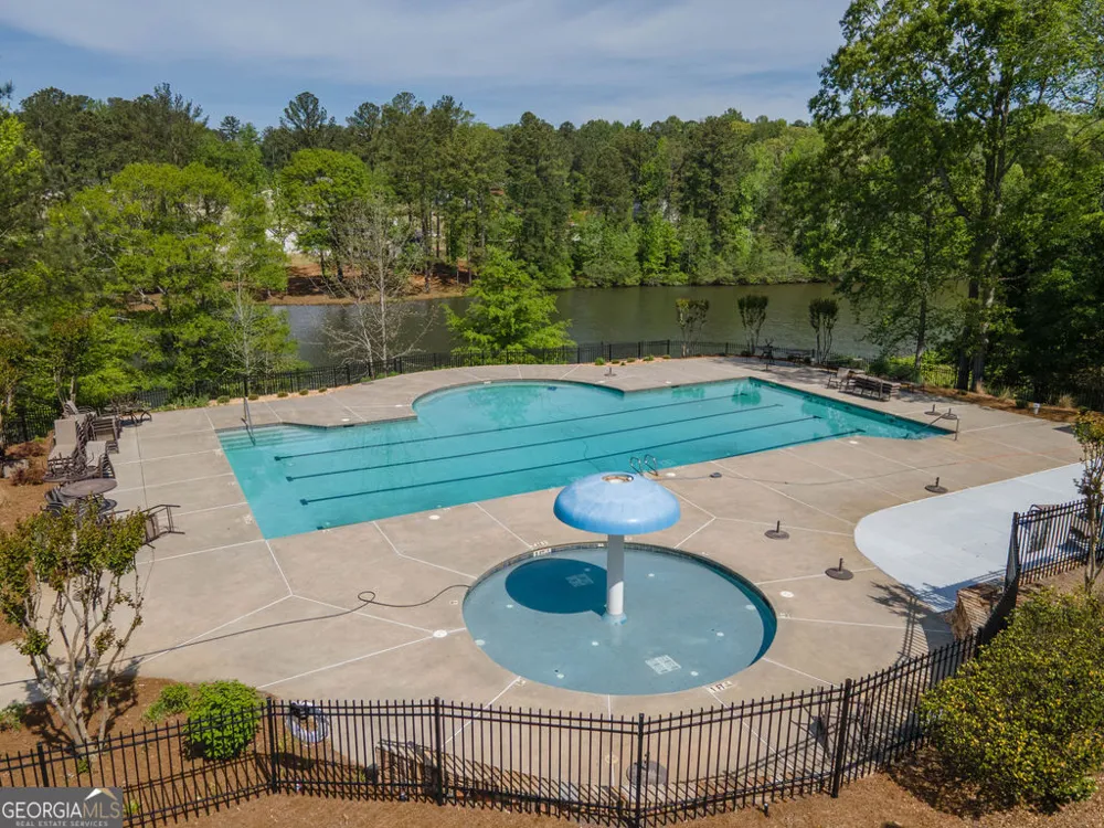 110 Beresford RD Tyrone, GA 30290