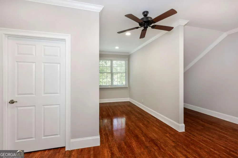 8720 Parker PL Roswell, GA 30076