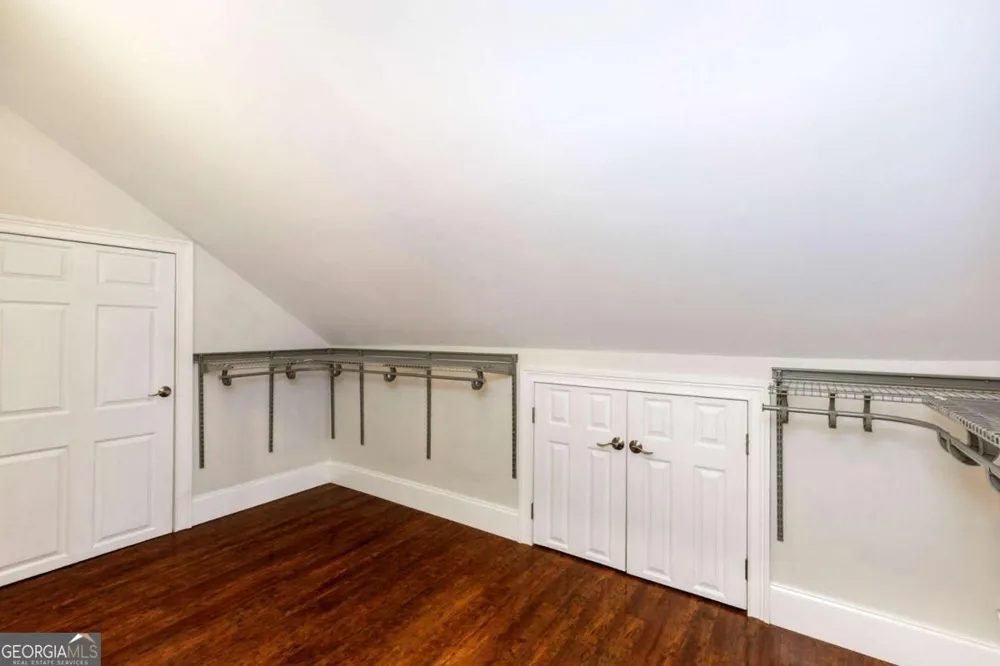 8720 Parker PL Roswell, GA 30076