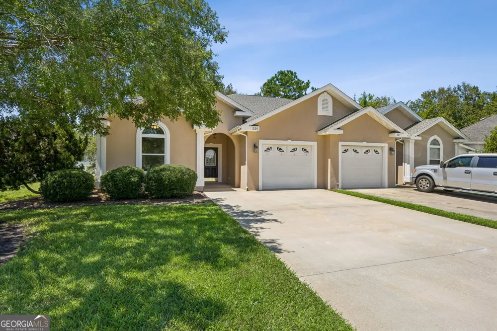 225 Austin Ryan DR Kingsland, GA 31548