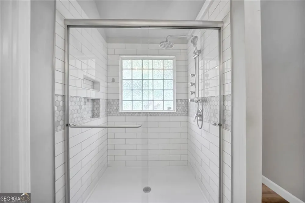 955 Pebble Creek TRL Suwanee, GA 30024
