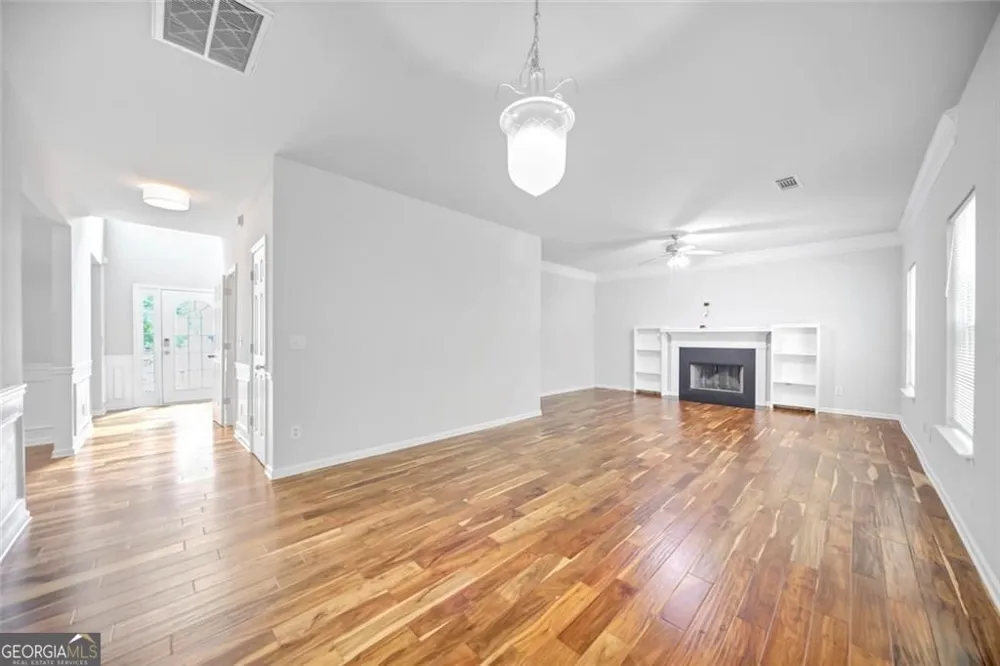 955 Pebble Creek TRL Suwanee, GA 30024
