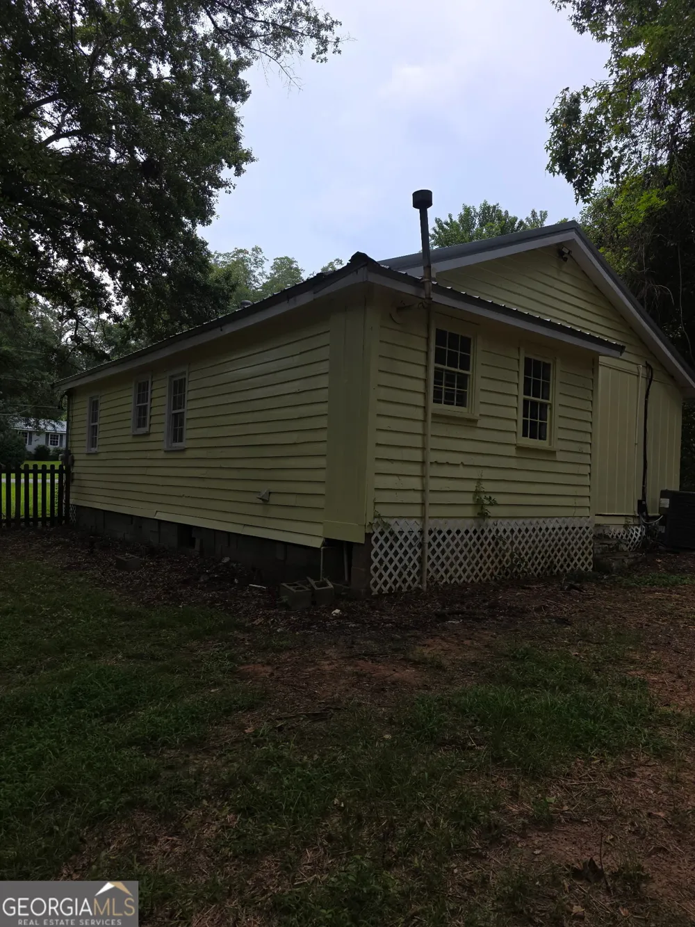 220 N Richmond ST Milledgeville, GA 31061
