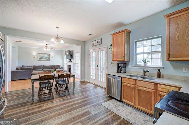 21 Hamil CT NE Cartersville, GA 30120