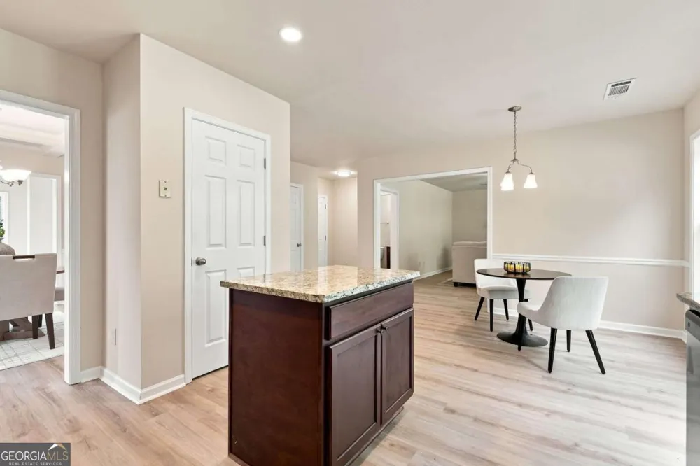 4128 Brynhill LN Buford, GA 30518