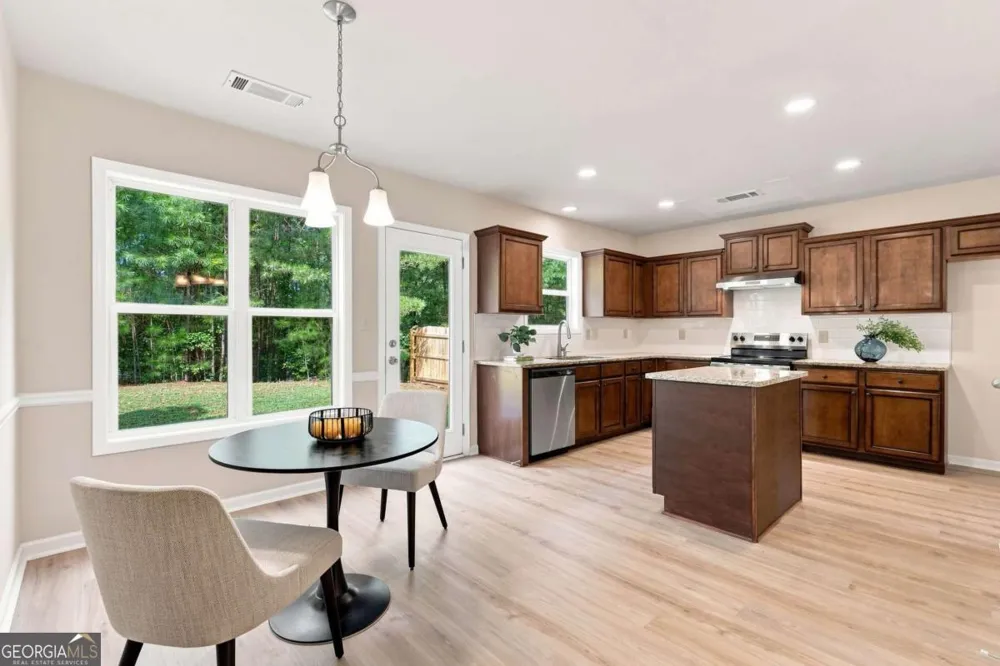 4128 Brynhill LN Buford, GA 30518