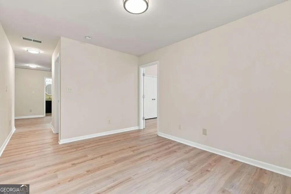 4128 Brynhill LN Buford, GA 30518