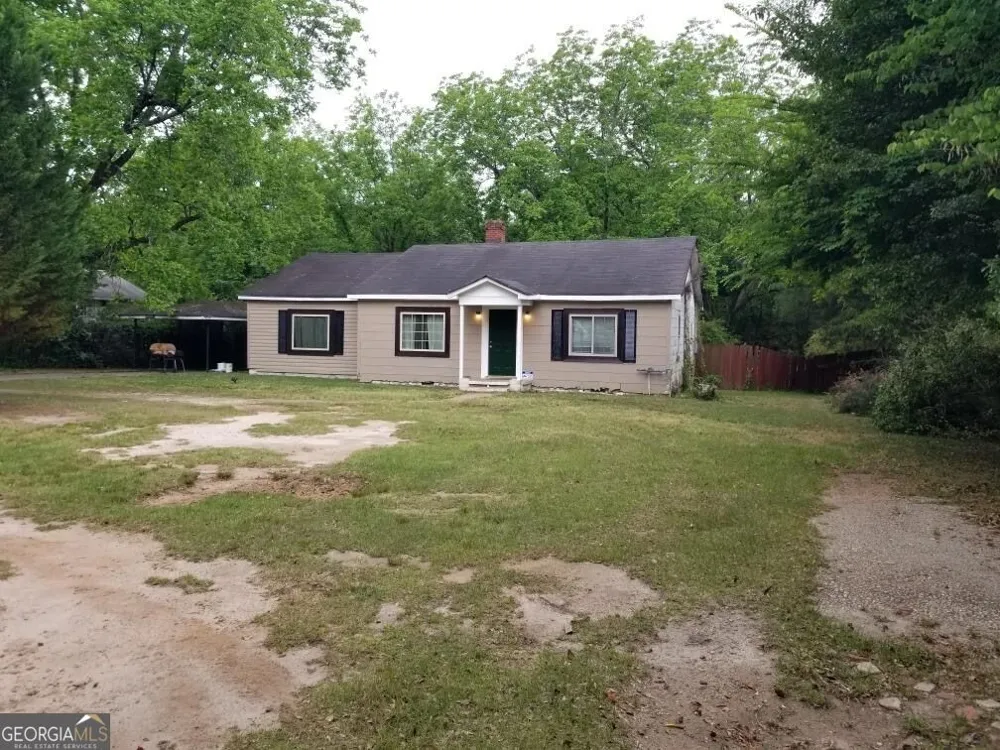 2471 Old Atlanta RD Griffin, GA 30223