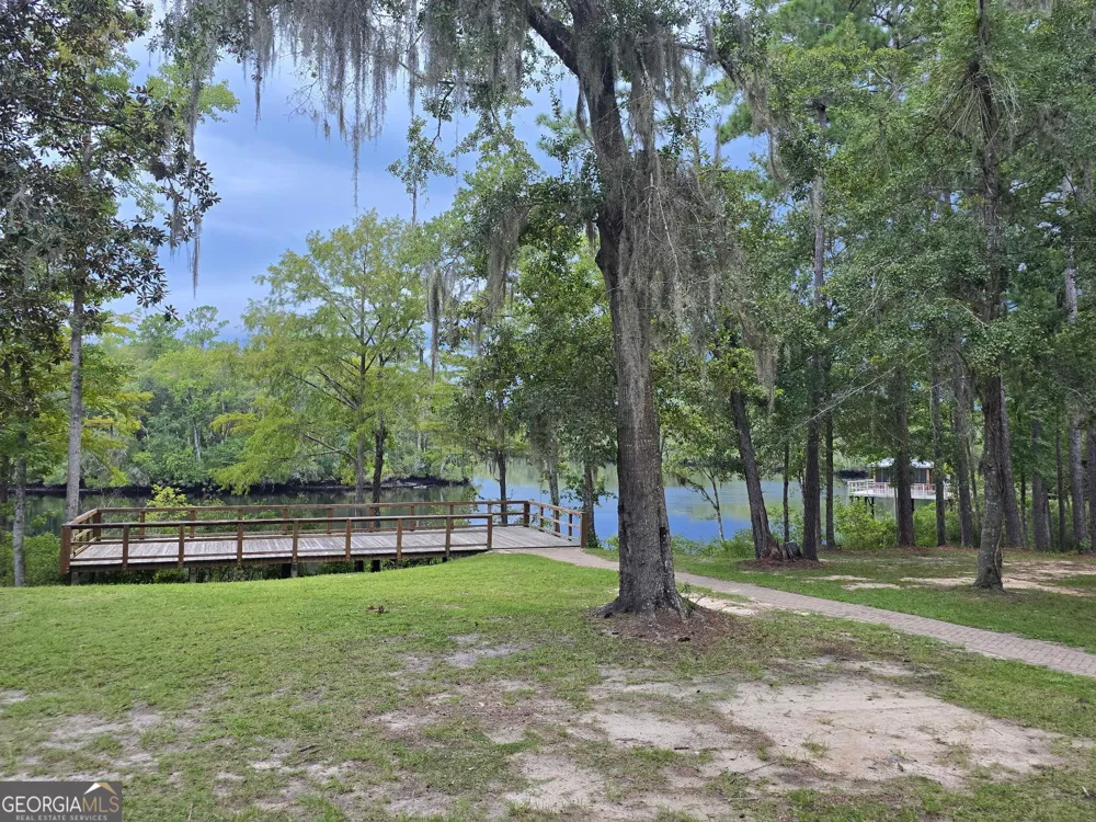 139 Breakwater LOOP Kingsland, GA 31548