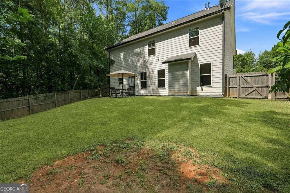 268 Oak RD Lawrenceville, GA 30044