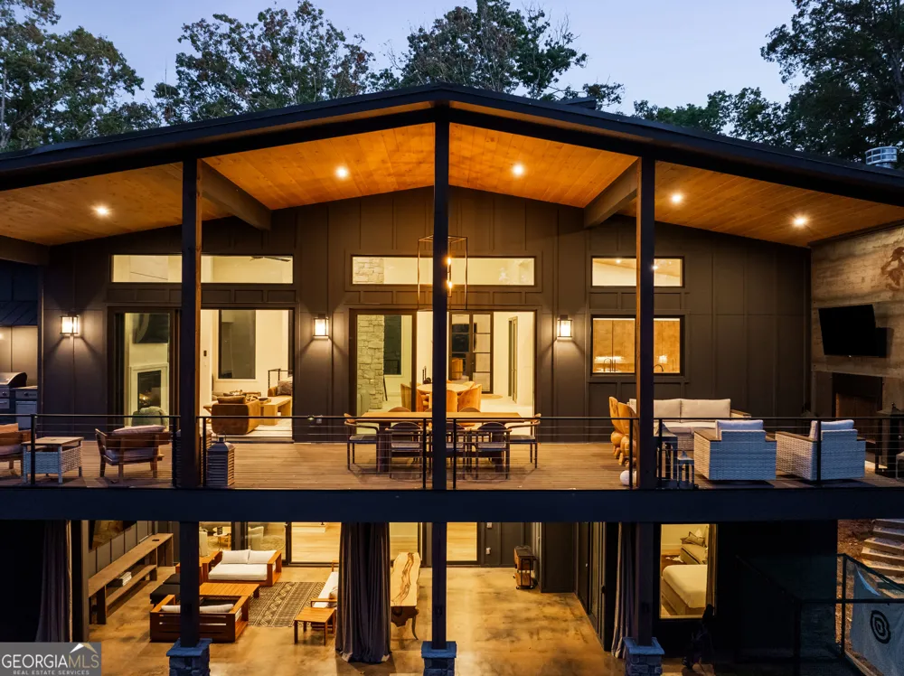 103 Dry Branch RD Blue Ridge, GA 30513